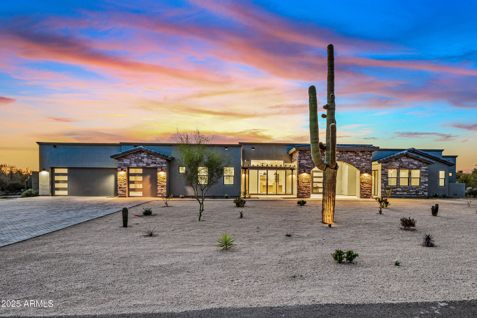 Property Photo:  8110 E Saddle Horn Road  AZ 85255 