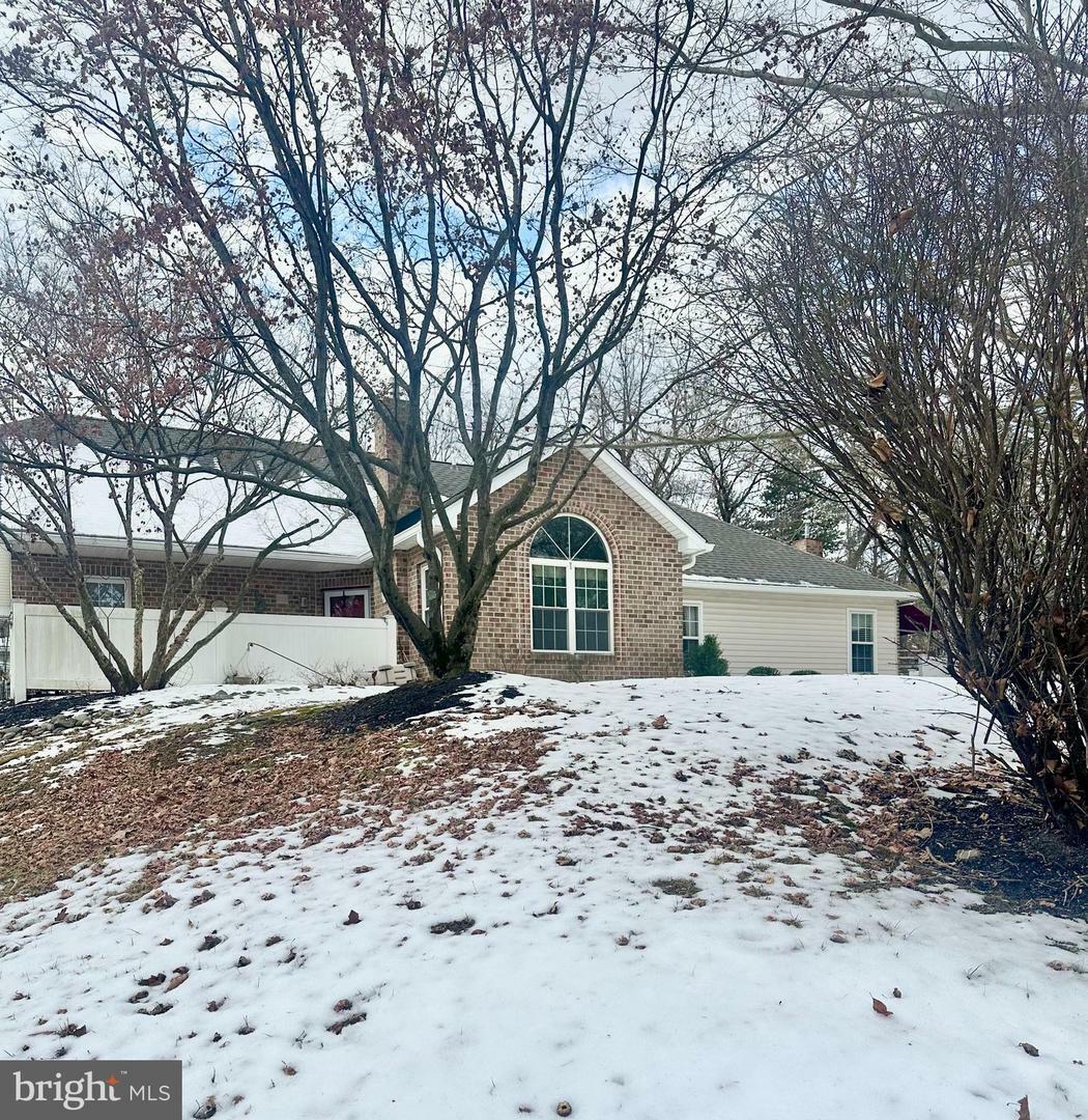 Property Photo:  212 Mill Bridge Lane 11B  PA 19460 