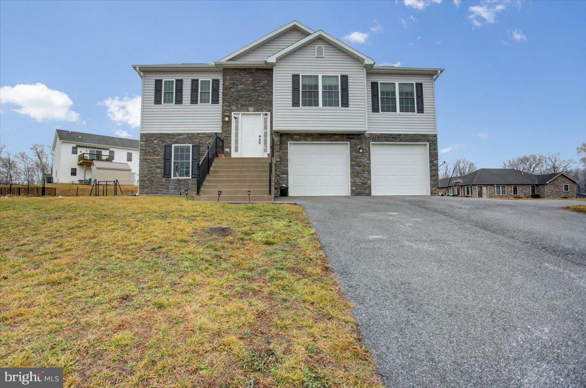 Property Photo:  422 E Hykes Road  PA 17225 