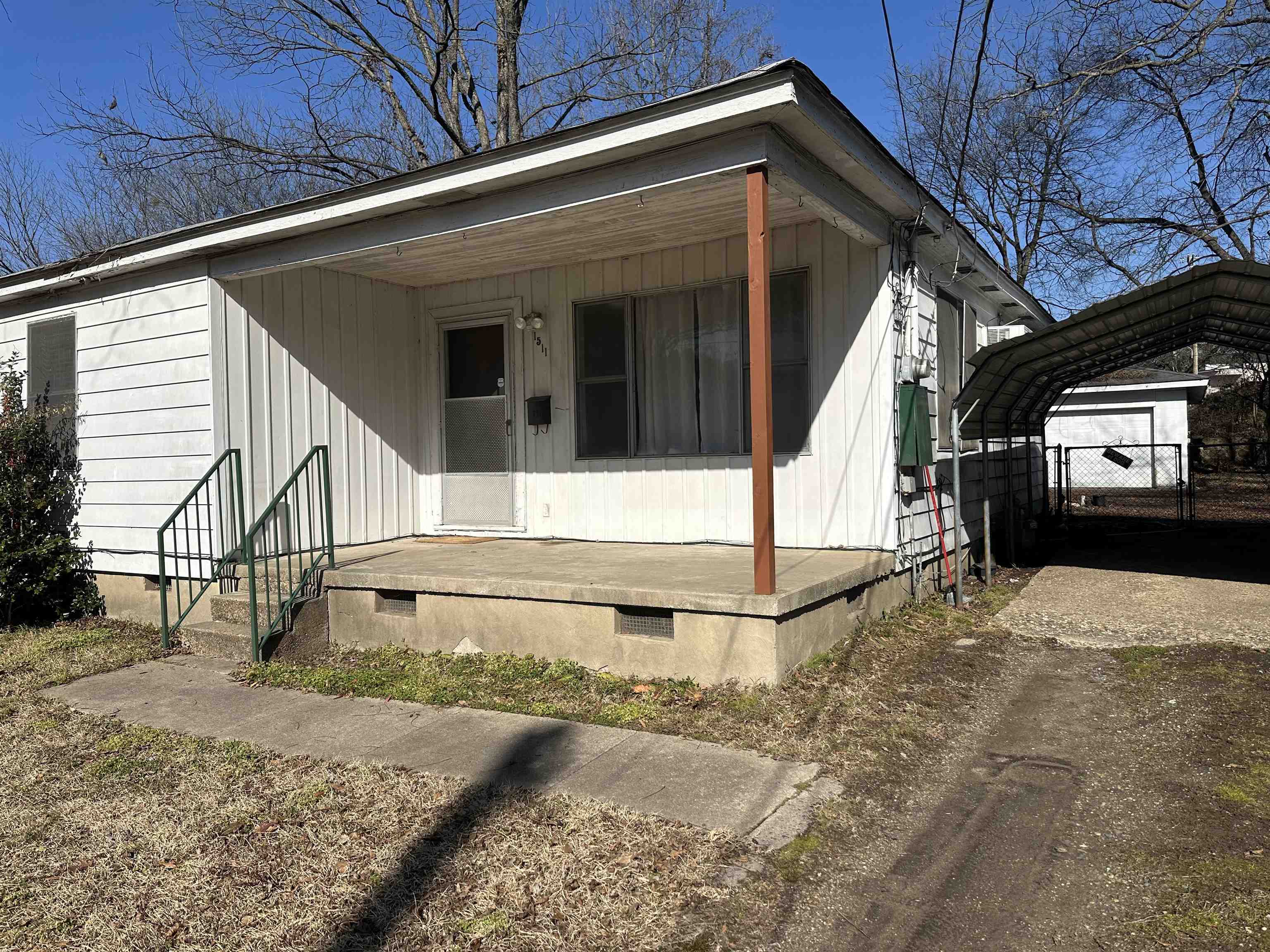 Property Photo:  1511 W 37th Street  AR 72118 