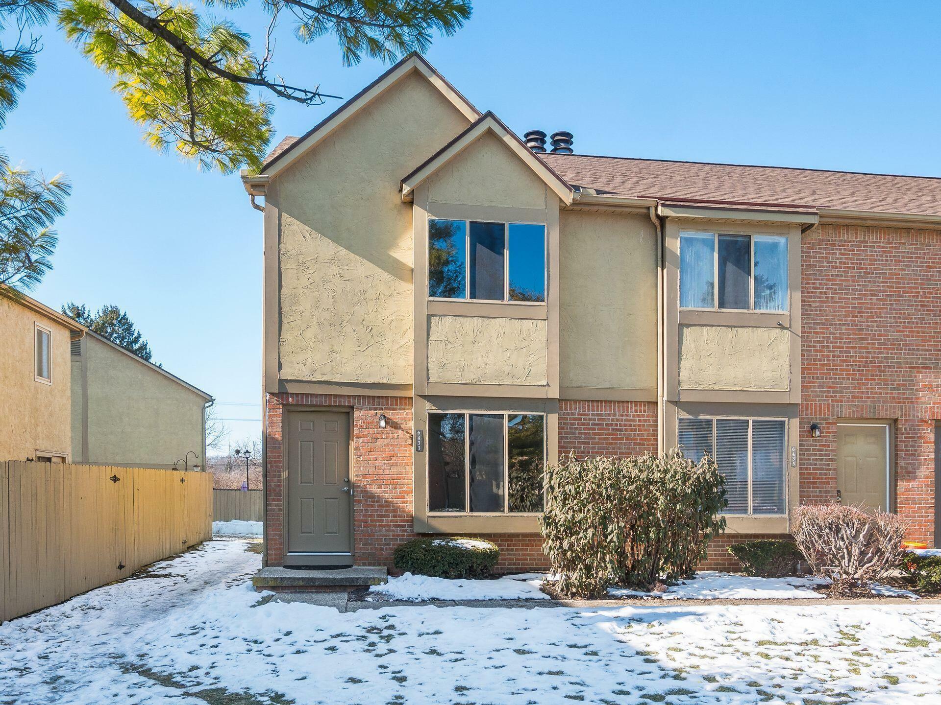Property Photo: 6433 Cranston Way OH 43017