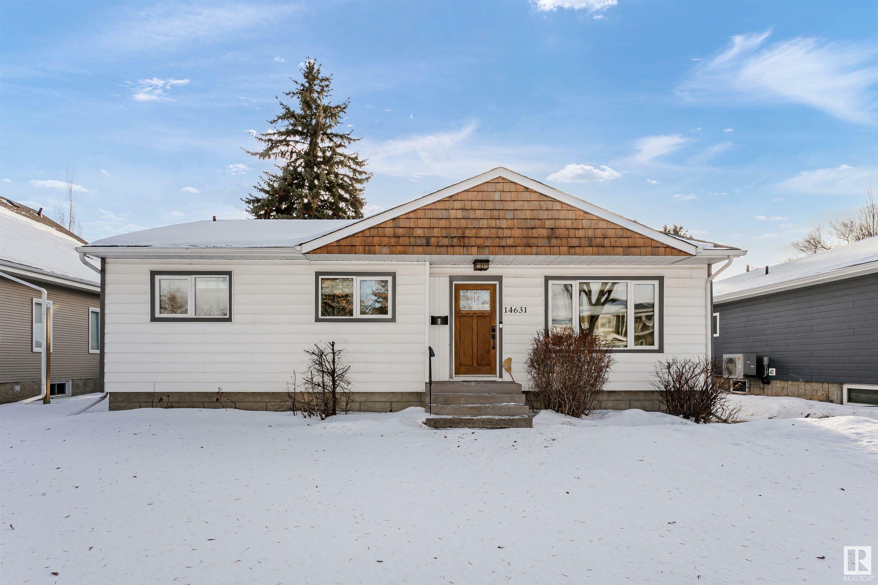 Property Photo:  14631 93 Avenue NW  AB T5R 5G7 