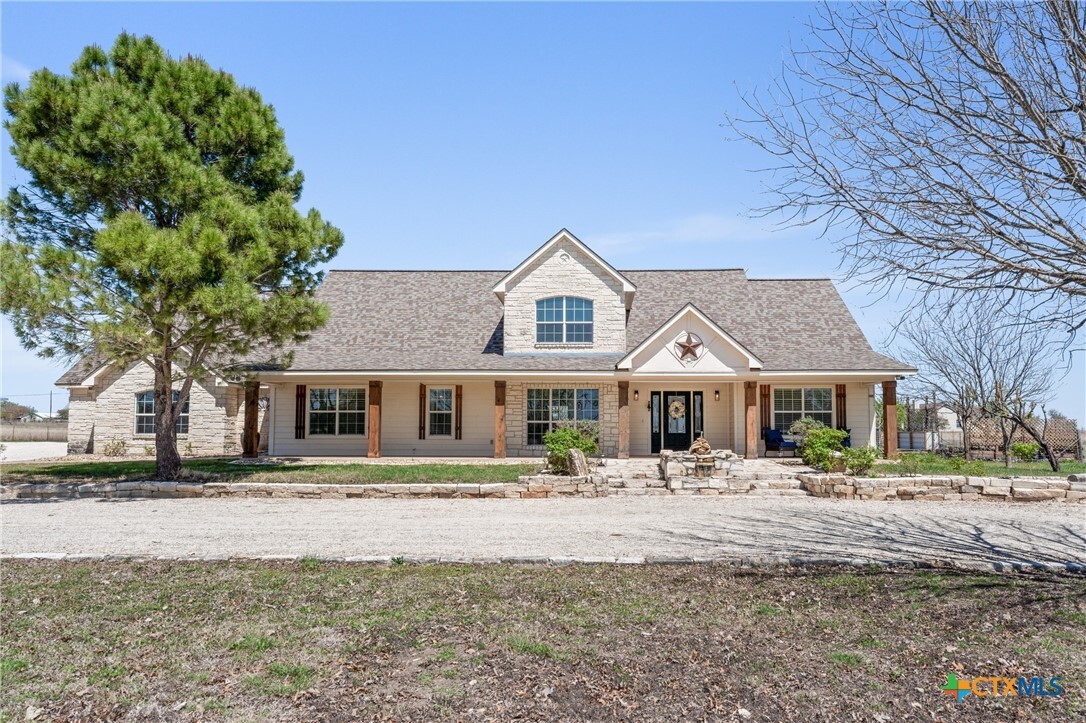 Property Photo: 3000 W Amity Road TX 76571