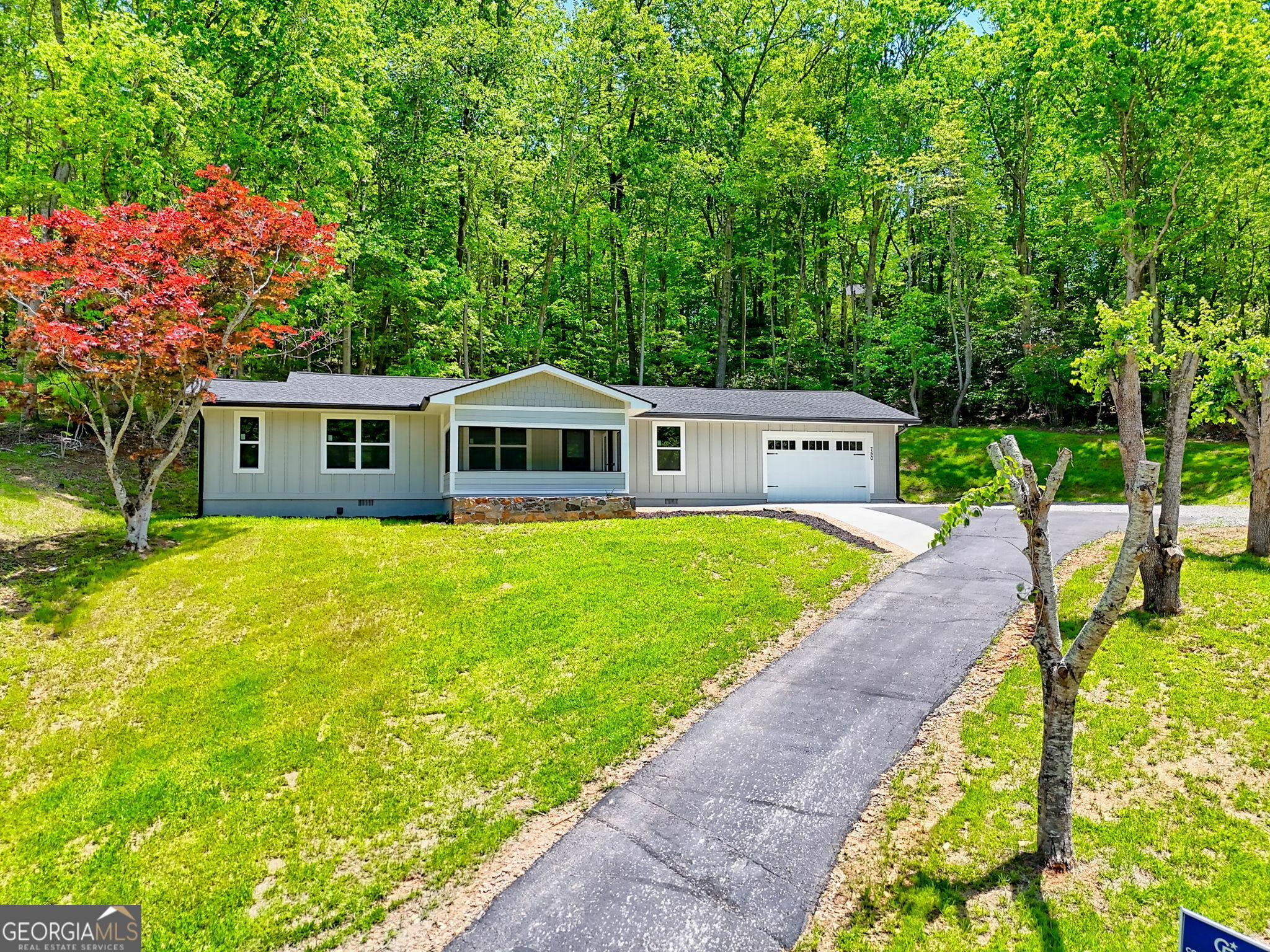 Property Photo: 750 Sunnyside Road GA 30546