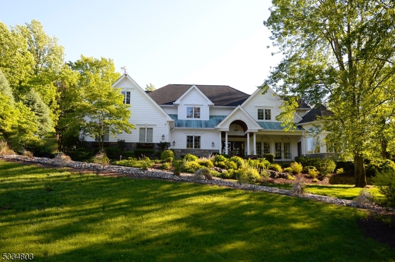 Property Photo: 310 Haven Rd NJ 07417
