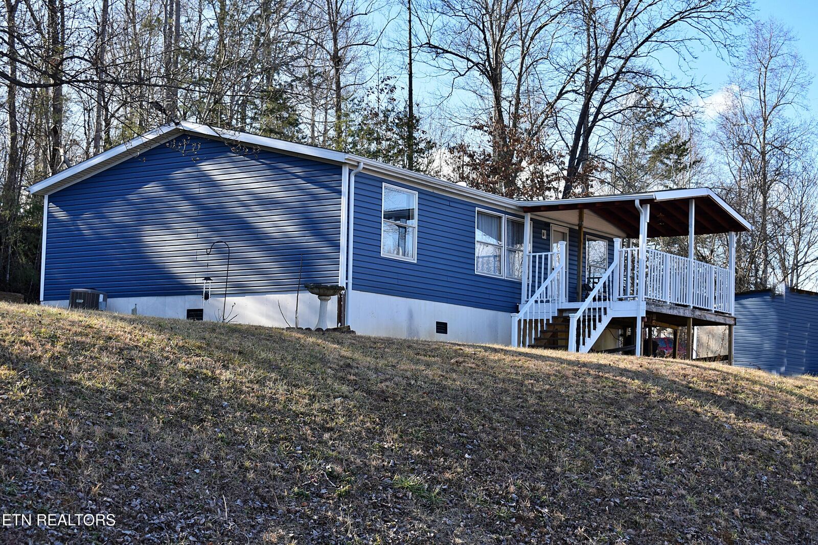Property Photo: 223 Beamer Rd TN 37879