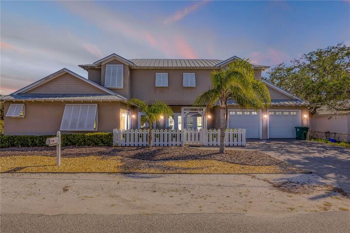 Property Photo:  201 S Cooper Street  FL 32169 