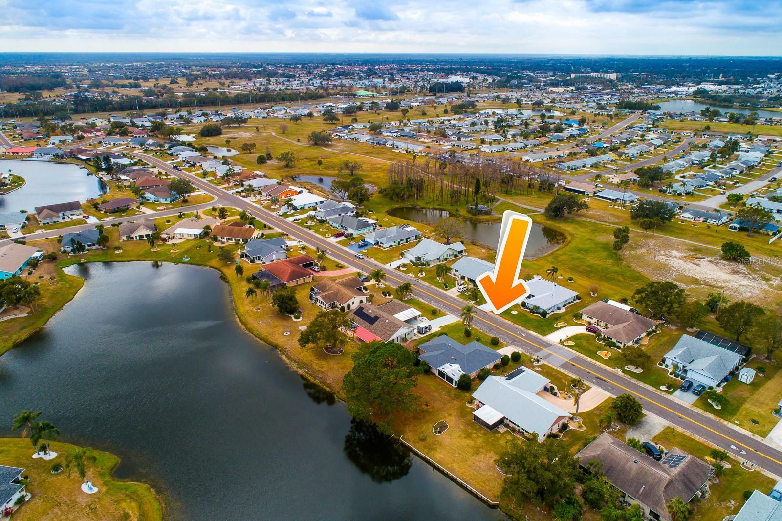 Property Photo: 1015 El Rancho Drive FL 33573