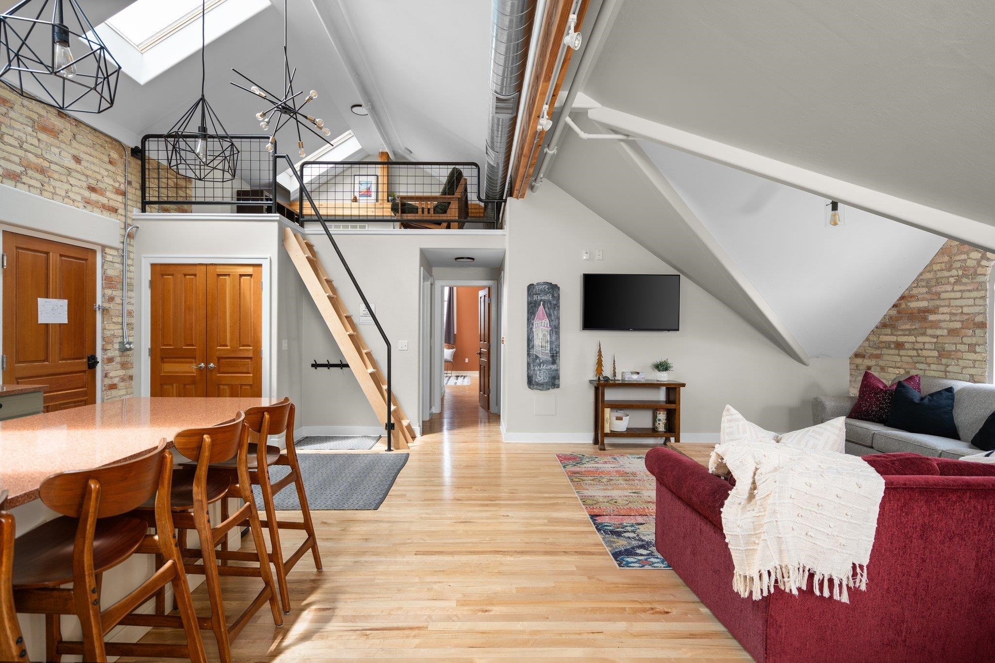 Property Photo:  800 Cottageview Drive 400  MI 49684 