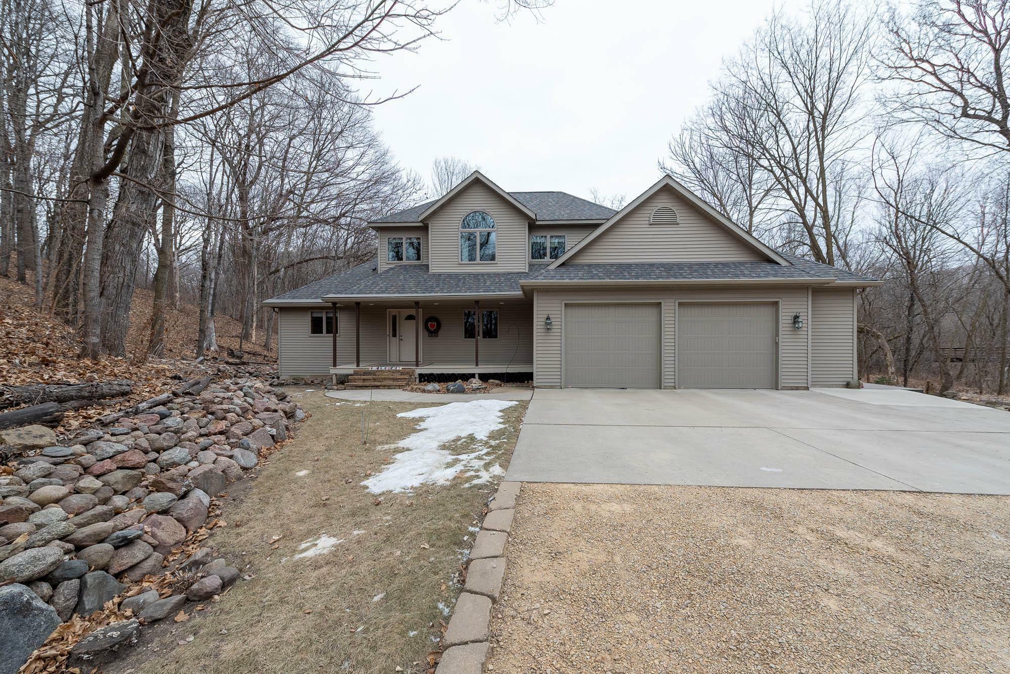 Property Photo:  100 N Hill Drive  MN 56001 