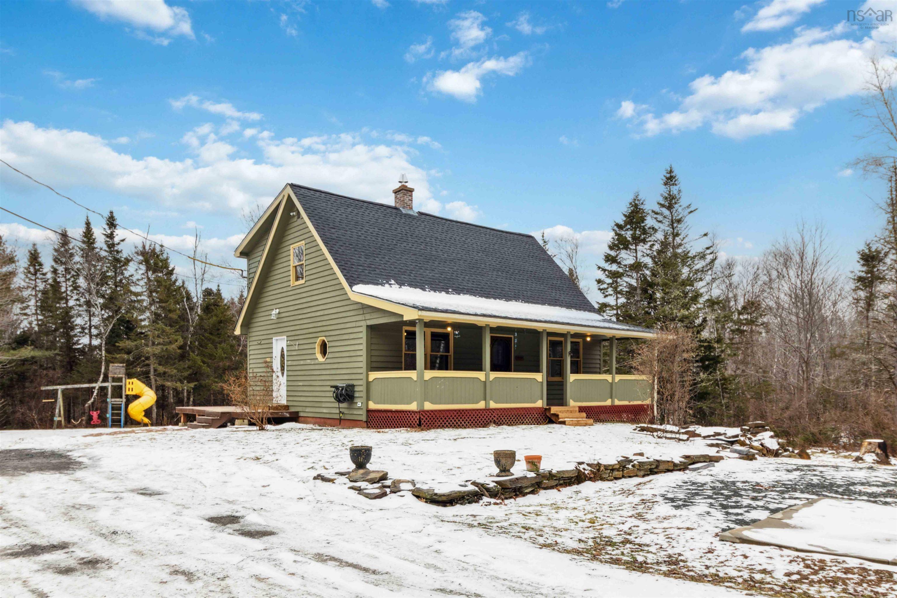 Property Photo: 221 Rockwell Drive NS B0N 1Z0