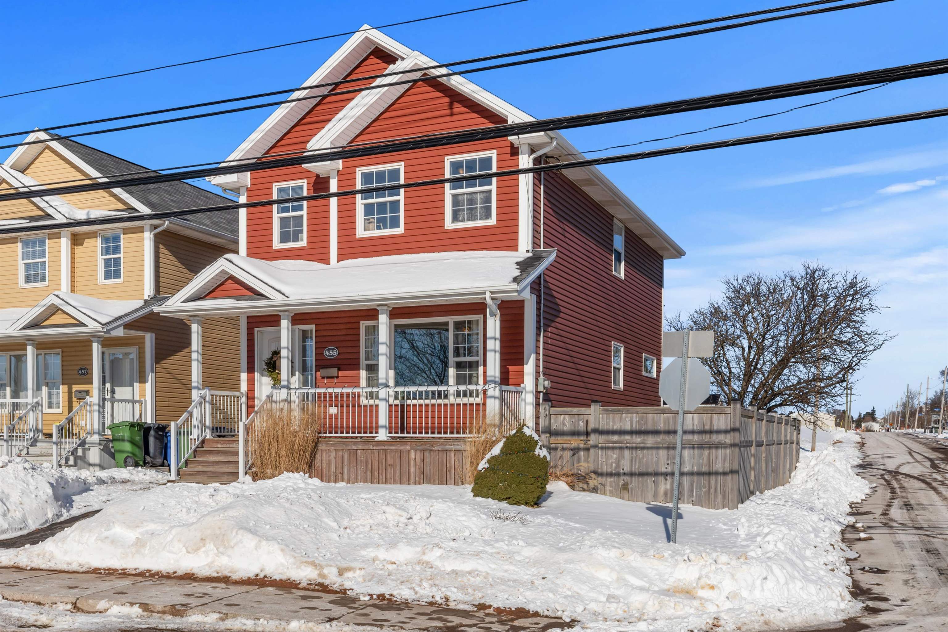 Property Photo:  455 Notre Dame Street  PE C1N 1T2 