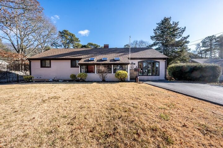 Property Photo: 124 Webbers Path MA 02673