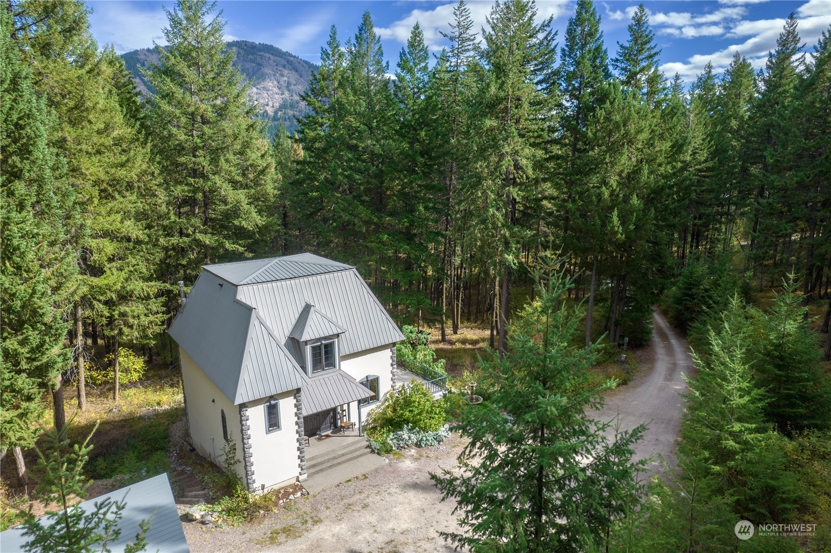 Property Photo:  56  Fawn Meadow Lane  WA 98862 