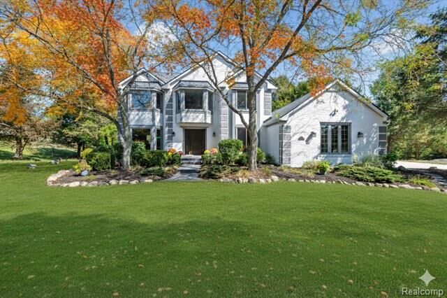 Property Photo:  5386 Buckhorn Lake Road  MI 48357 