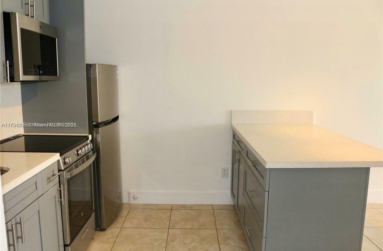 Property Photo:  8240 SW 210th St 316  FL 33189 