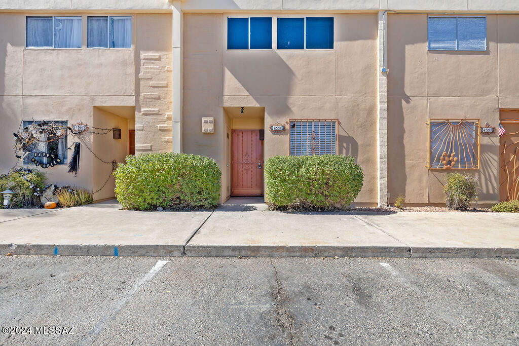 Property Photo:  1357 E Fort Lowell Road B  AZ 85719 
