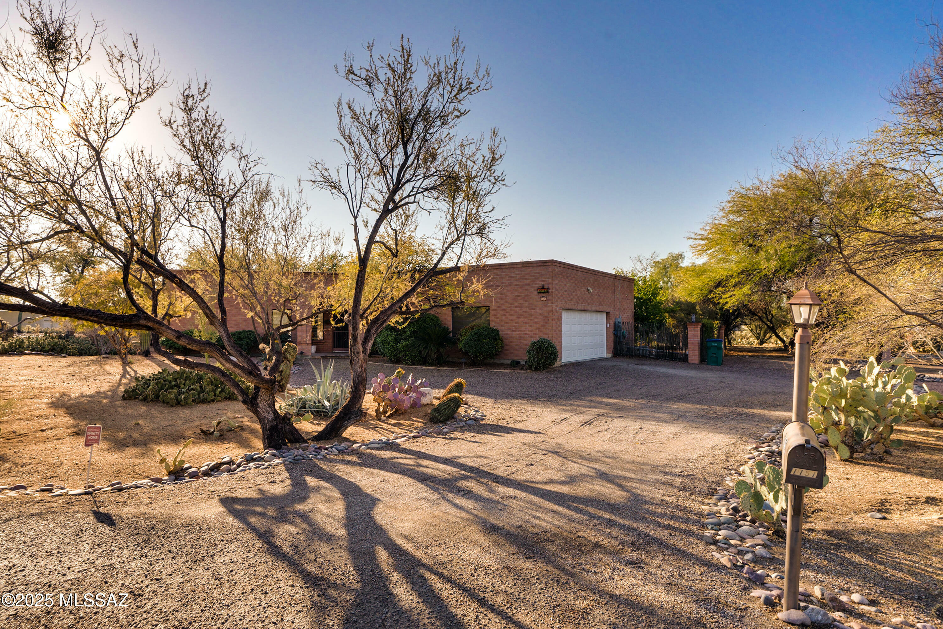 Property Photo:  1151 W Chula Vista Road  AZ 85704 