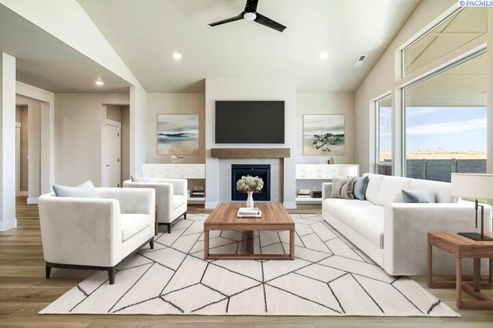 Property Photo:  12110 Dunsmuir Dr.  WA 99301 