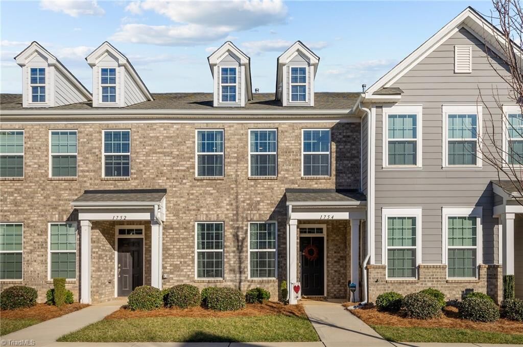 Property Photo: 1754 Eastfall Street NC 27284