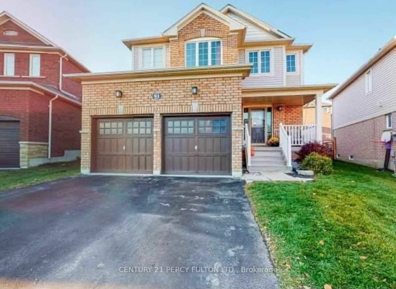 91 Laprade Sq  Clarington ON L1C 0C9 photo