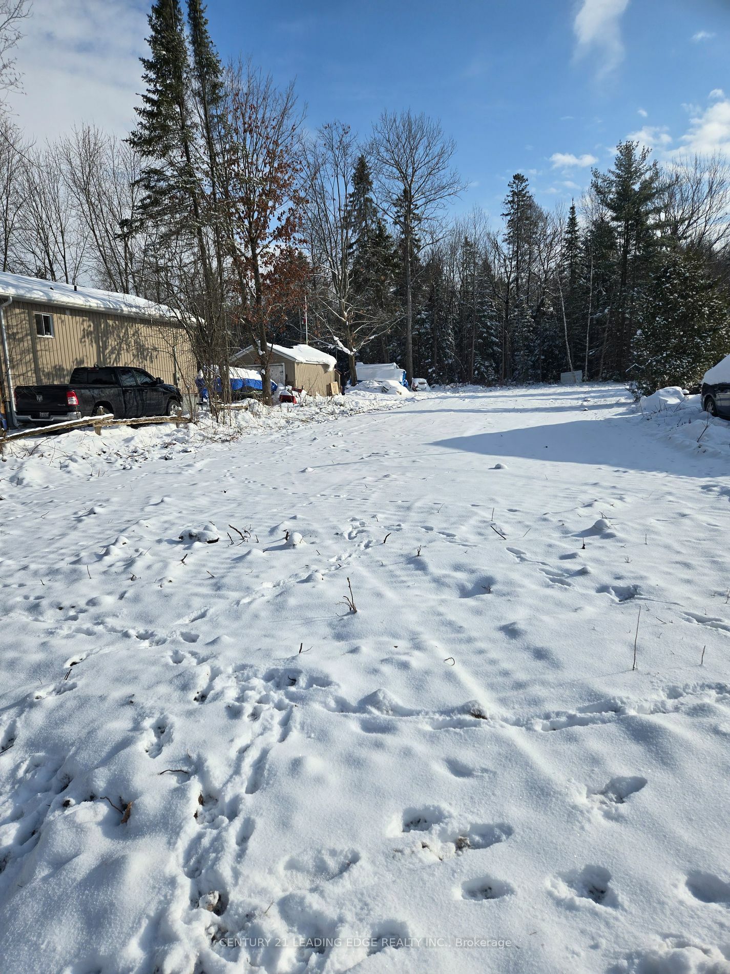 Photo de la propriété:  77 Antiquary Beach Rd N  ON K0M 2B0 