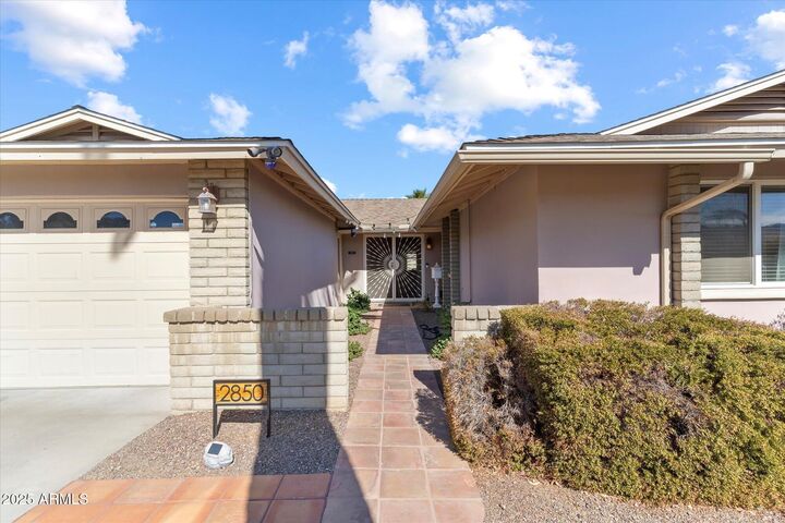 Property Photo: 2850 E Cortez Street AZ 85028