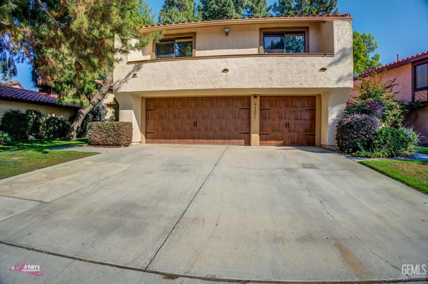 Property Photo:  4131 Pinewood Lake Drive  CA 93309 