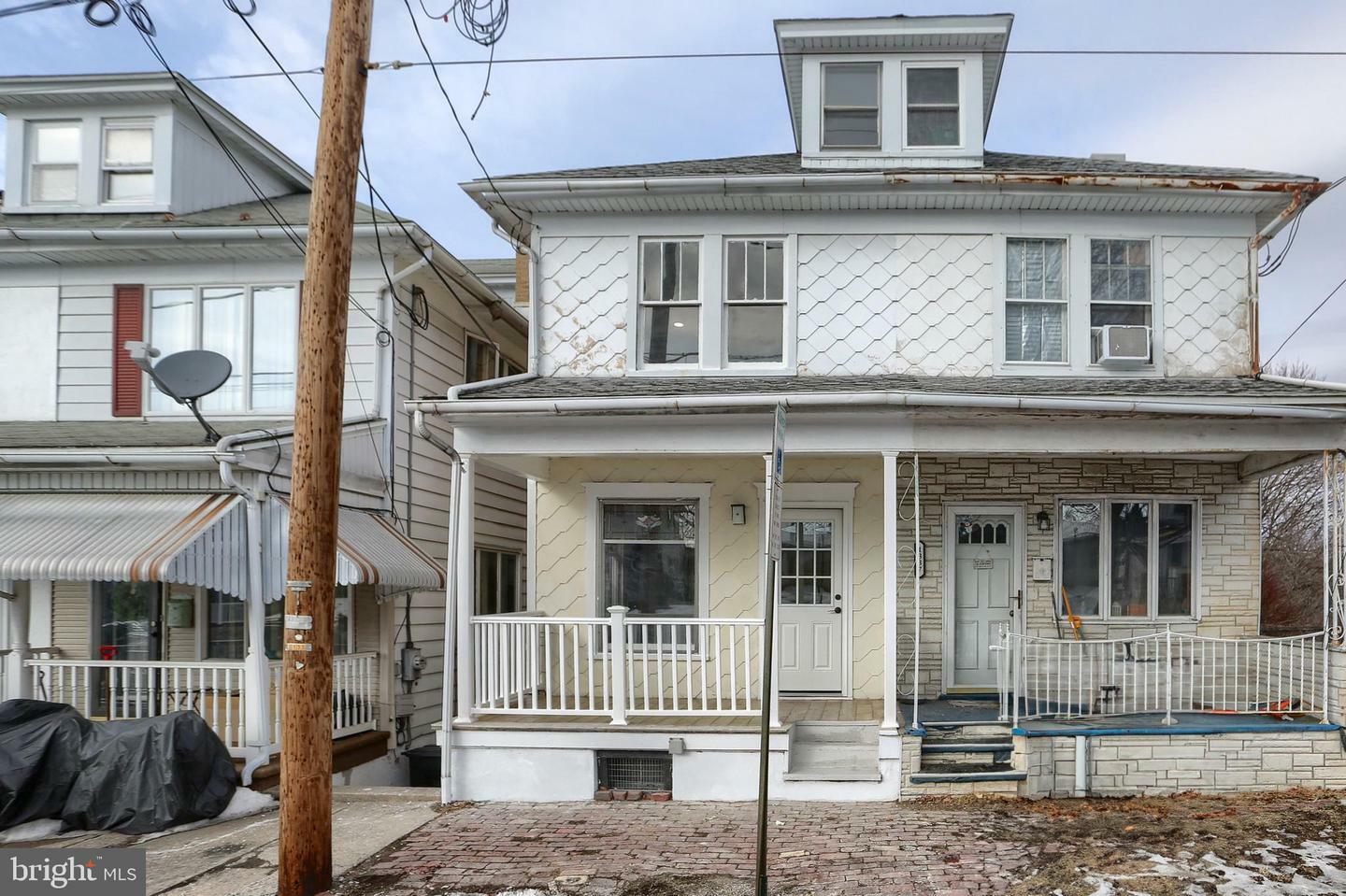 Property Photo:  1339 W Spruce Street  PA 17866 