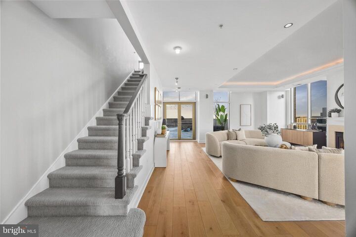 Property Photo: 675 President Street 2904 MD 21202