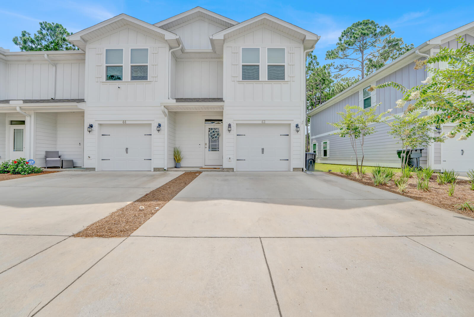Property Photo: 42 Sandy Cove Way FL 32459