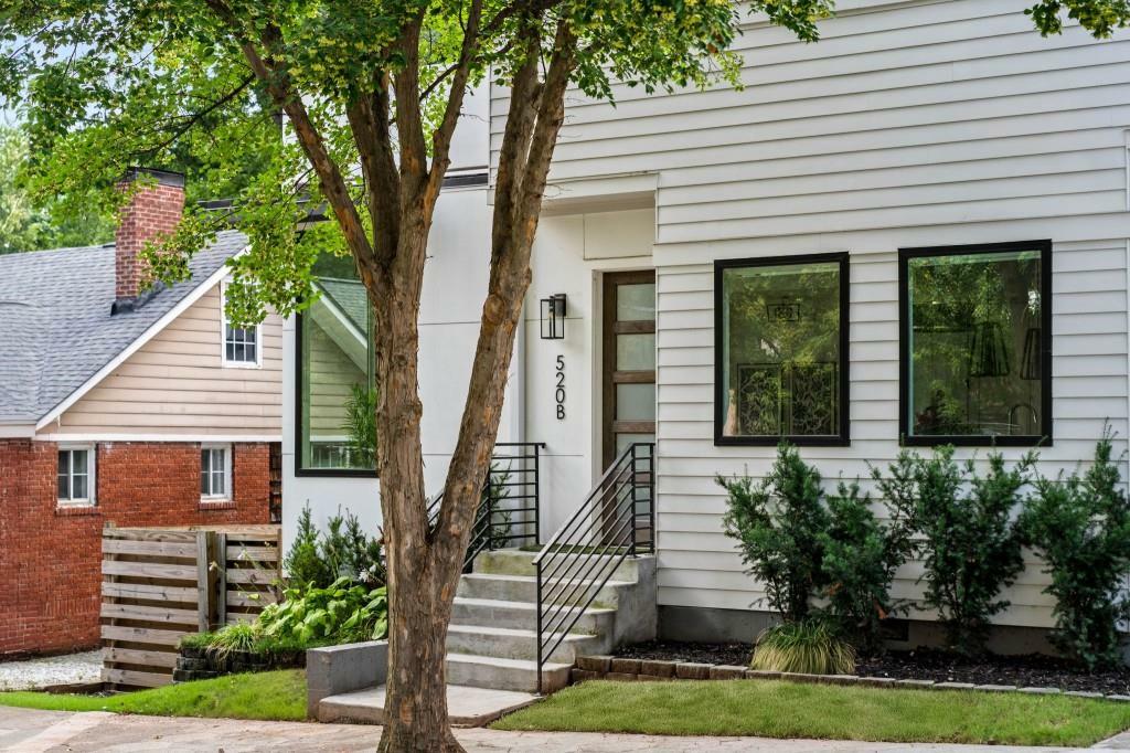 Property Photo:  520 Wabash Avenue NE B  GA 30312 