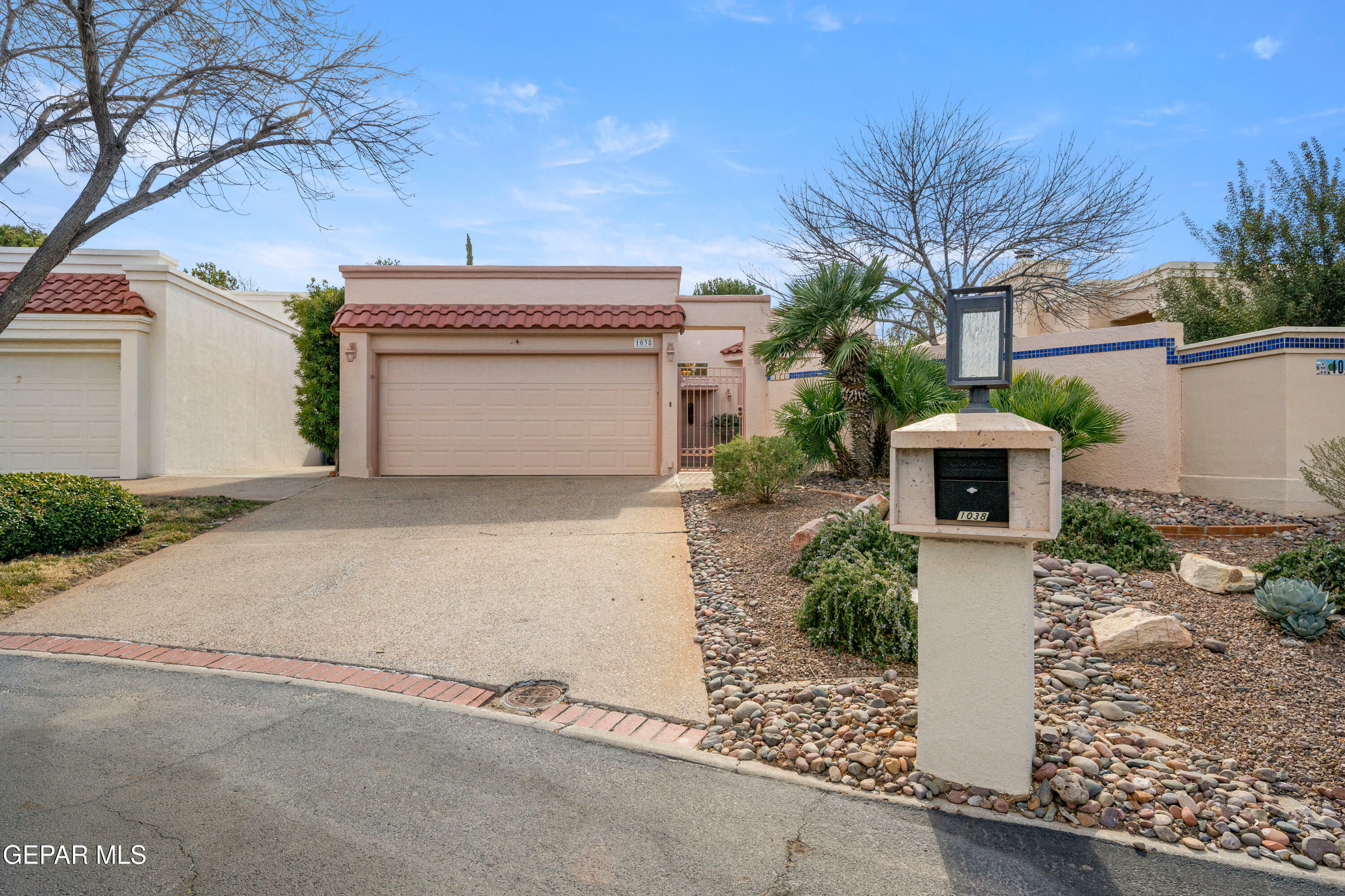 Property Photo: 1038 Los Jardines Circle TX 79912