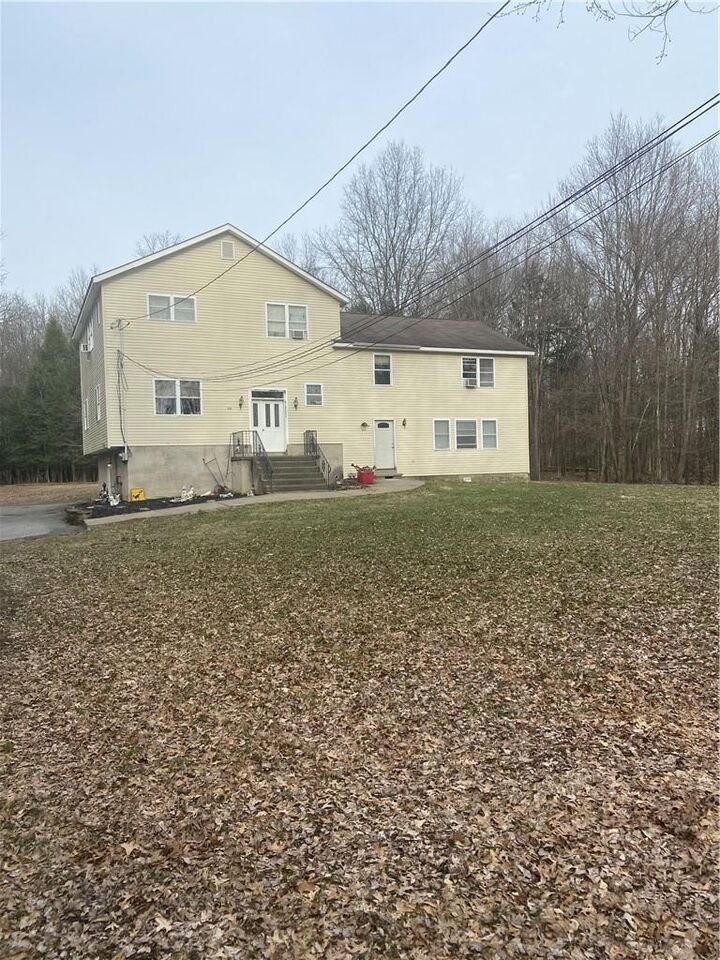 324 Lime Kiln Road  New Hampton NY 10958 photo