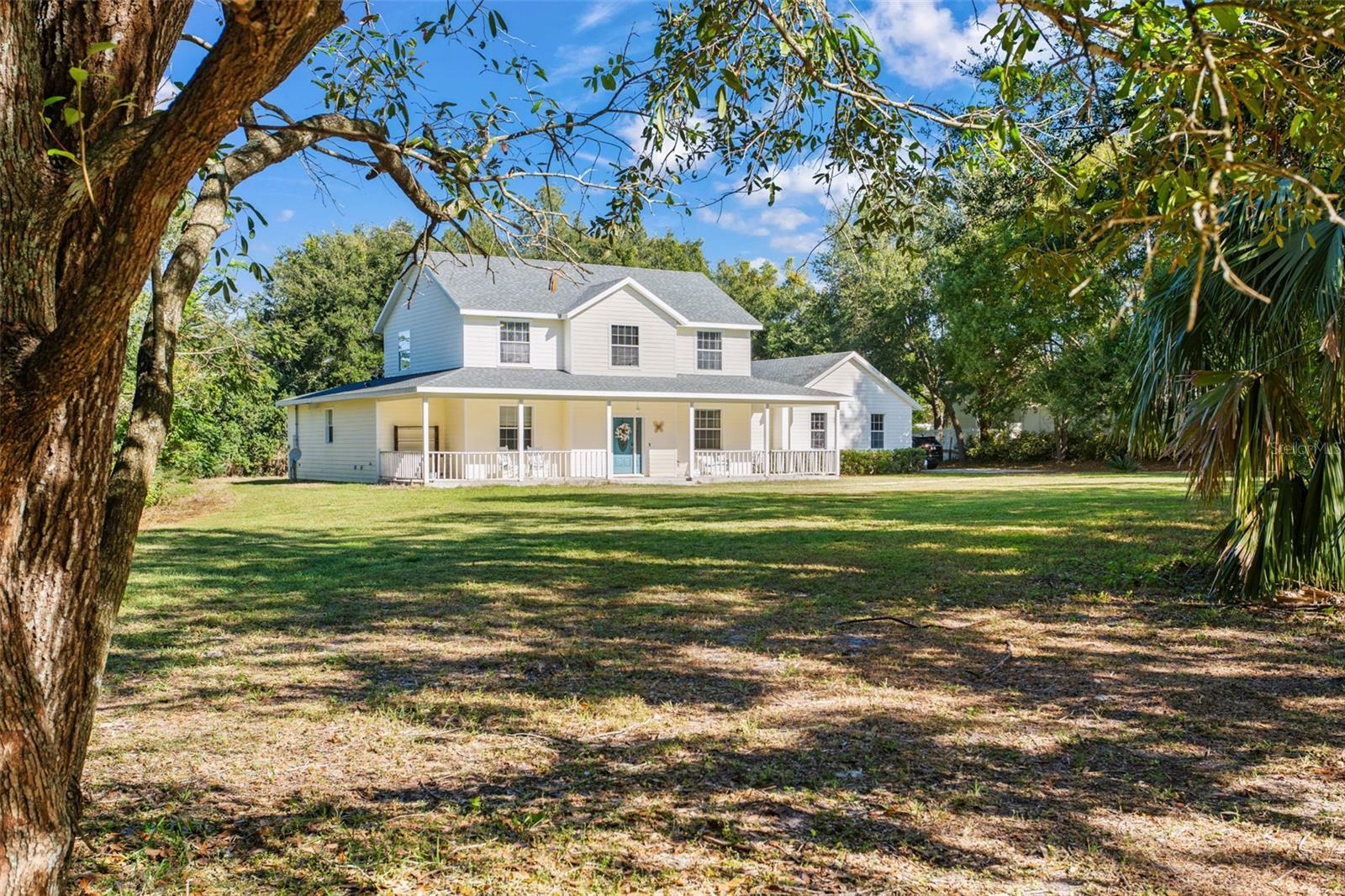 Property Photo:  