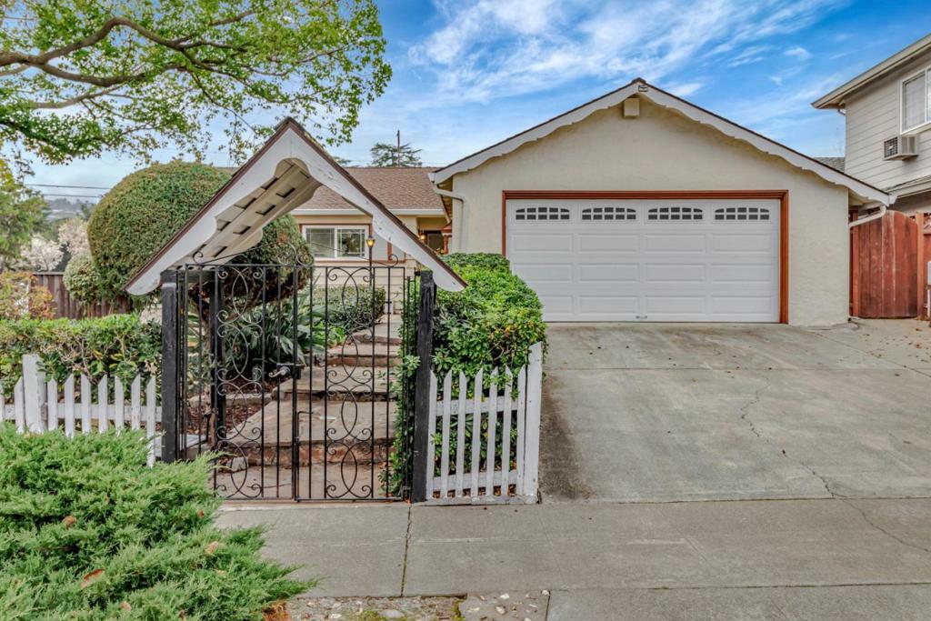 Property Photo:  1447 Aster Lane  CA 95014 