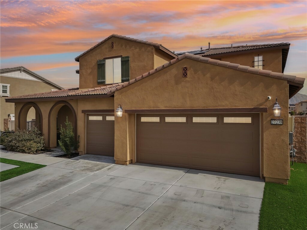 Property Photo: 27238 Hideout Court CA 92585