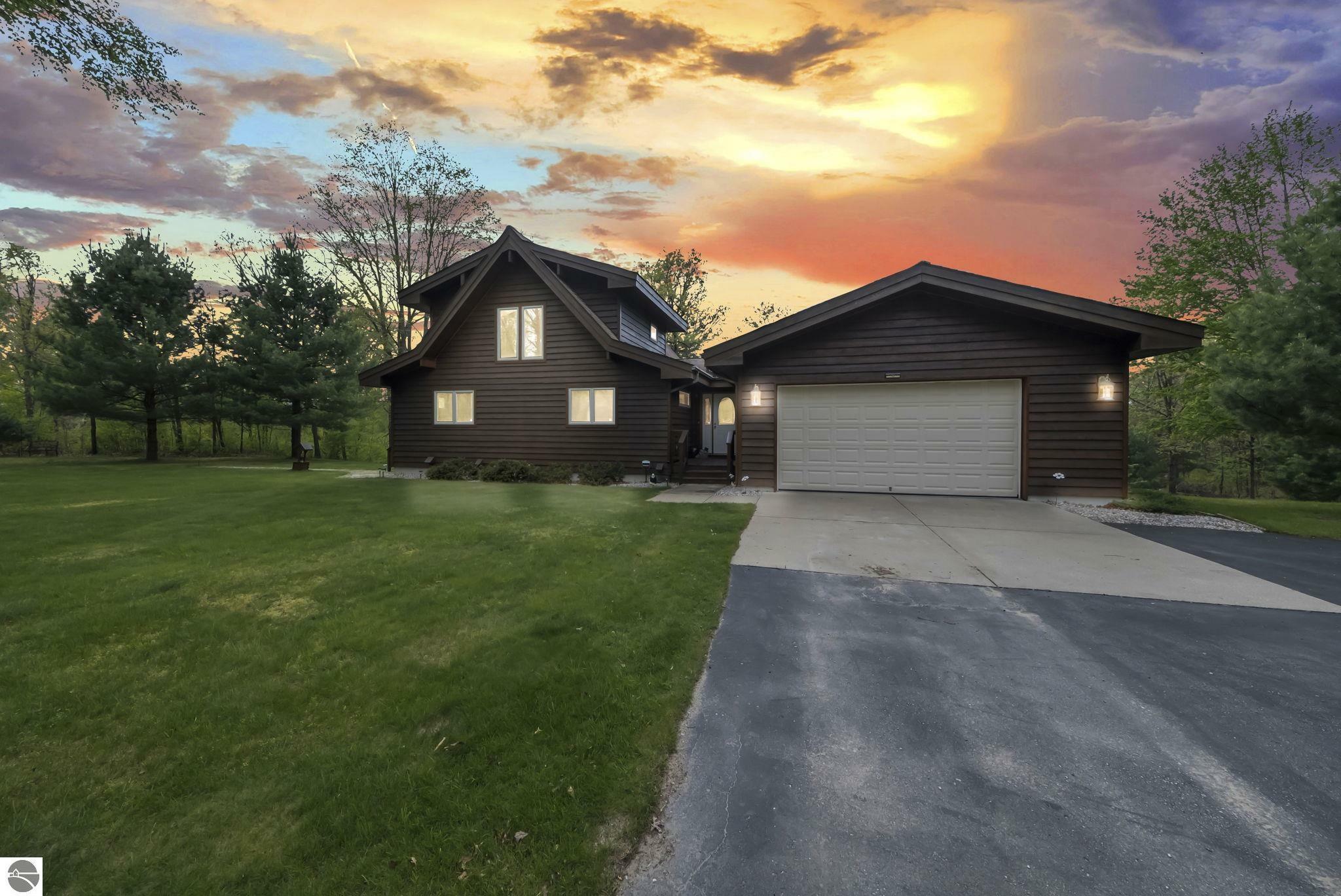 Property Photo: 1735 17 Mile Road MI 49665