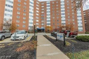 Property Photo: 11850 Edgewater Drive 609 OH 44107