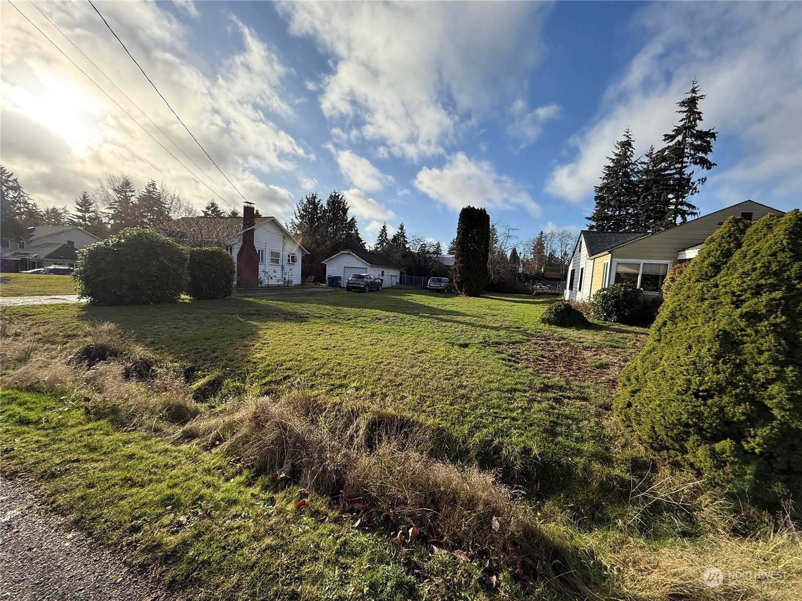 Property Photo:  134 Xx  2nd Avenue S  WA 98168 