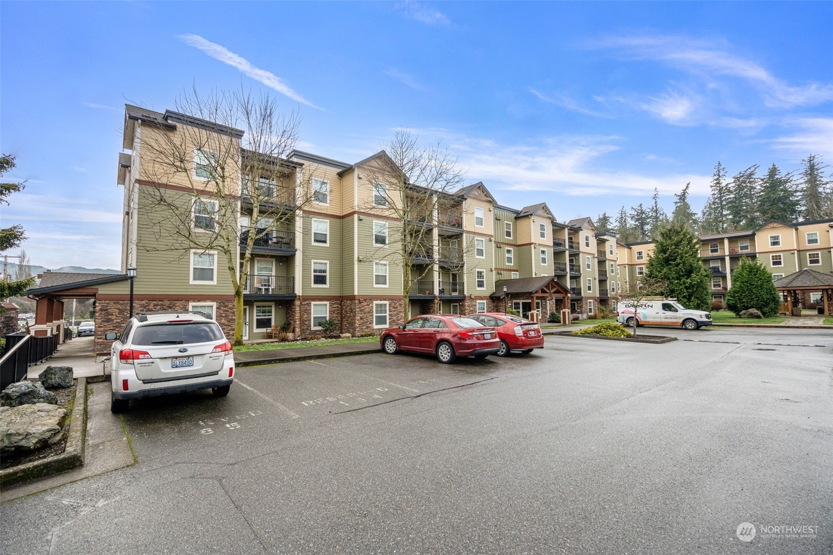 Property Photo:  700  32nd Street A403  WA 98225 