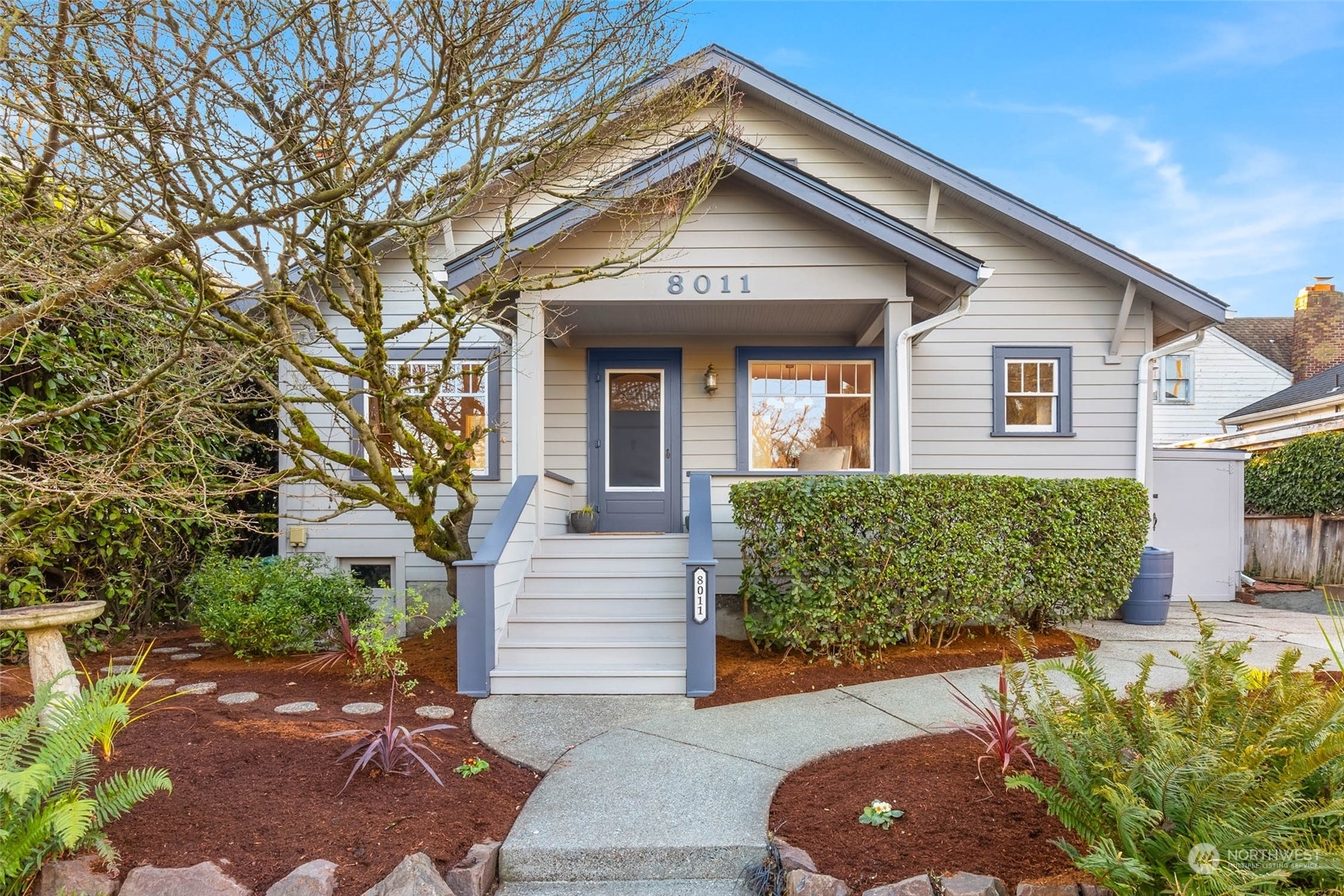 Property Photo:  8011  Linden Avenue N  WA 98103 