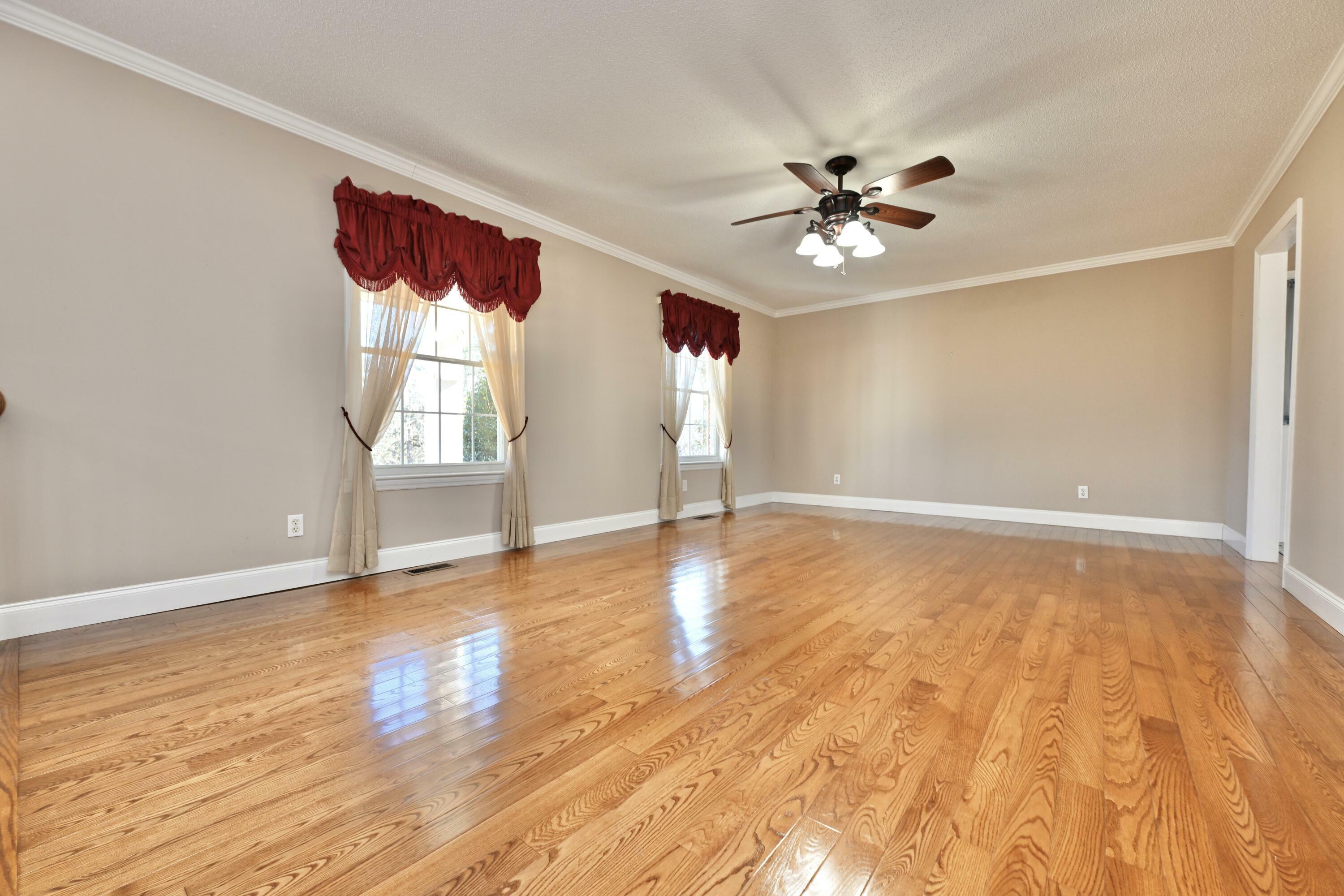 Property Photo:  173 Castle Drive NW  TN 37312 