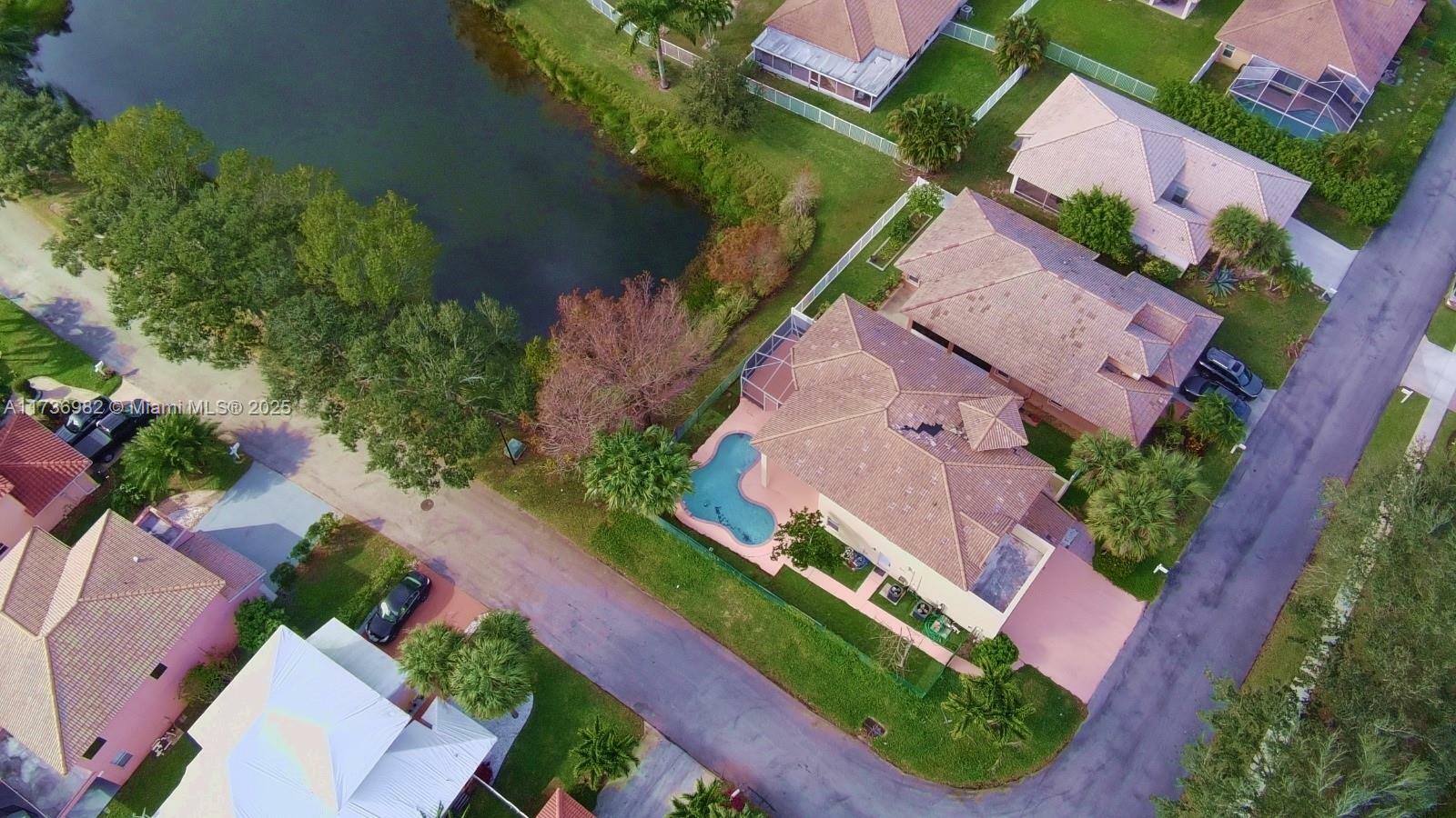 Property Photo:  41 Citrus Park Dr  FL 33436 