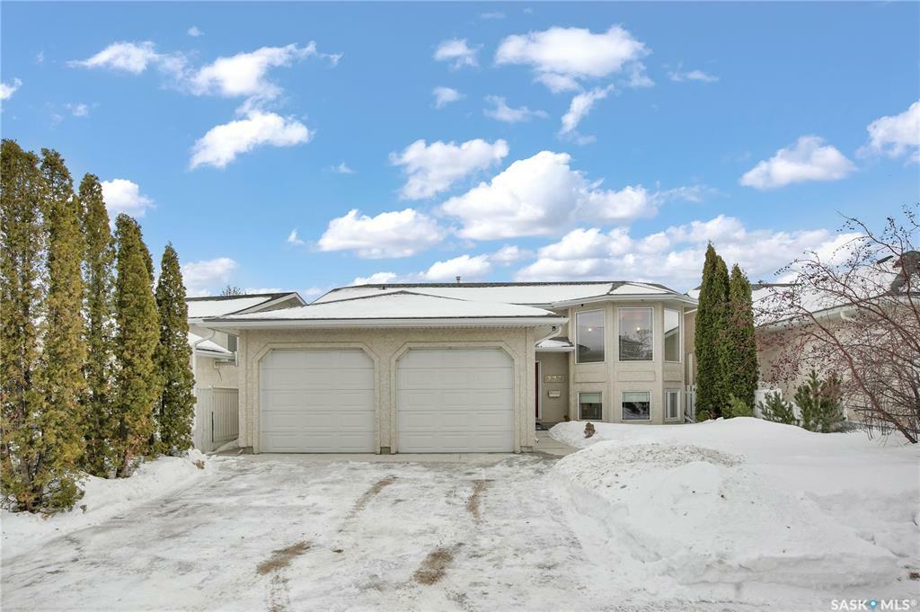 Property Photo:  223 Brookmore Lane  SK S7V 1C1 