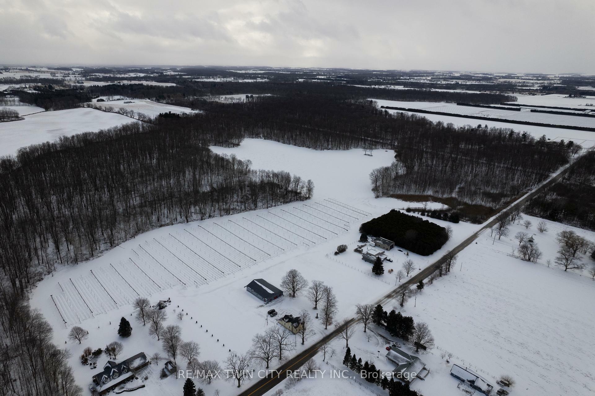 Photo de la propriété: 159 Golf Links Road ON N0E 1A0