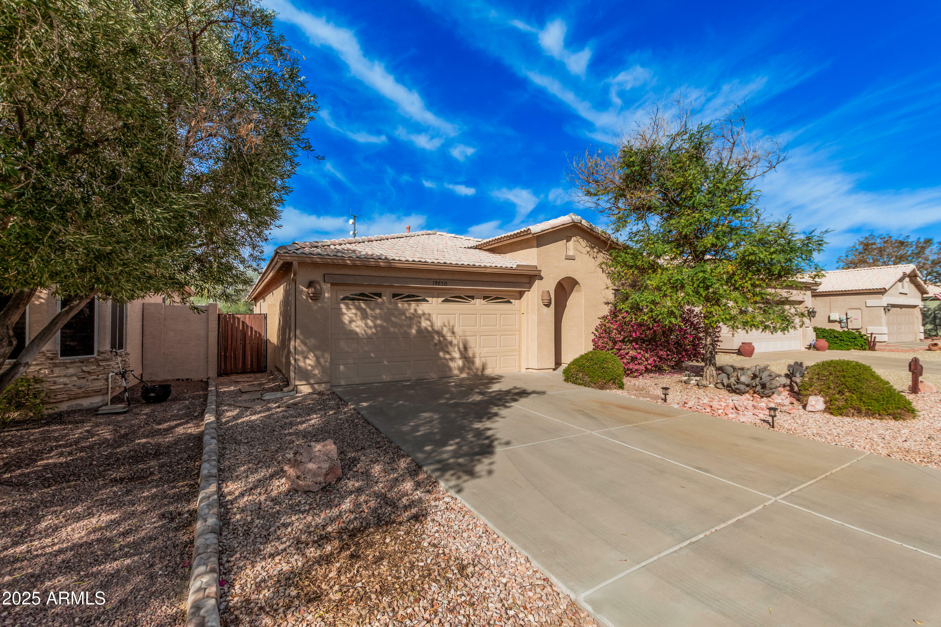 Property Photo:  19850 N 110th Lane  AZ 85373 