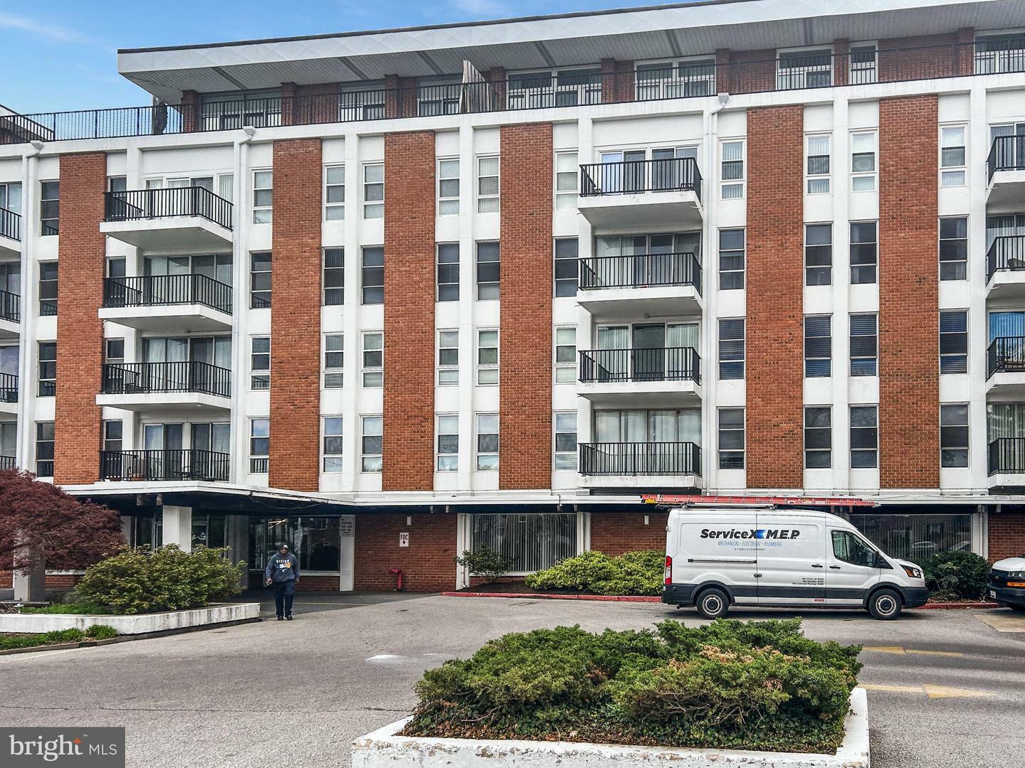 Property Photo:  3601 Clarks Lane 506  MD 21215 