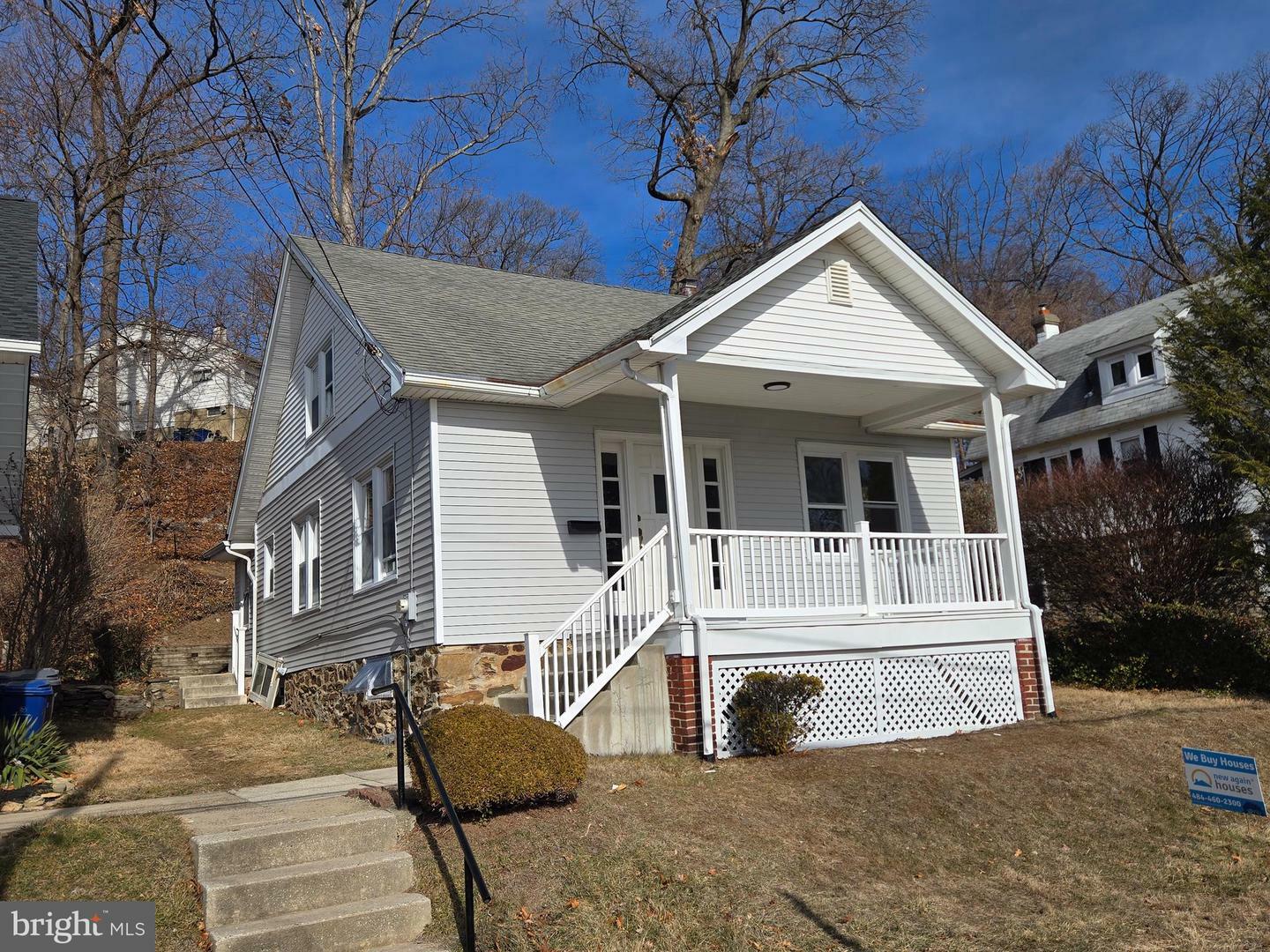 Property Photo:  642 Roberts Avenue  PA 19038 