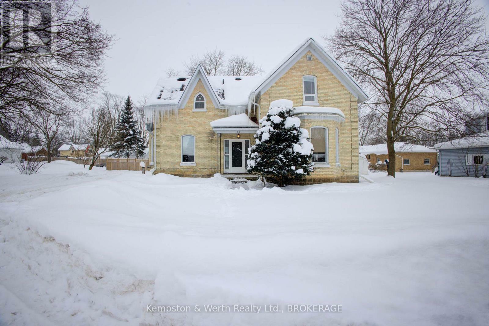 Property Photo:  34 Queen Street West  ON N0G 1H0 